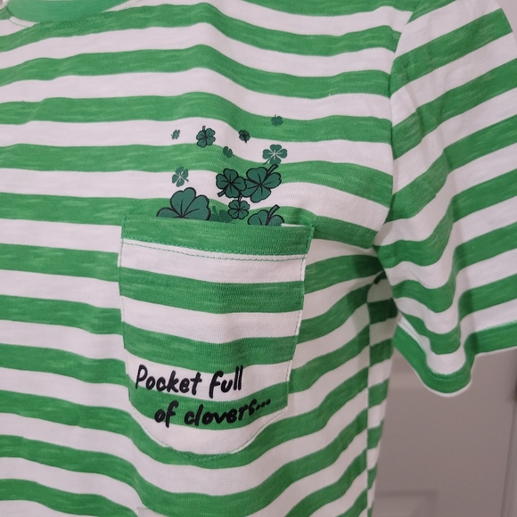 Pocket Full Of Clovers 🍀 TShirt Green & White Stripes St Patrick's Day S NWT - Picture 4 of 9